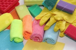 office cleaning with microfiber cloths